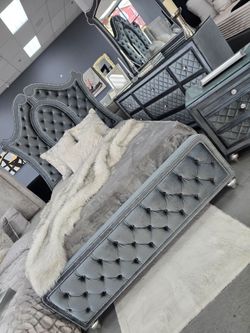 ✨️4pc Queen, King Bedrooms ✨️ Furniture Sectionals, Dining Avail