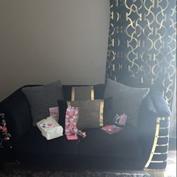 Valdosta Black and Gold Sofa