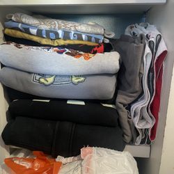 Bunch of y2k clothes and other sick clothing pieces 