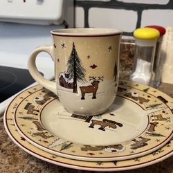 FREE Ginger Creek Christmas Dishes  