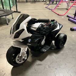 Brand New Electric BMW Ride On Motorcycle