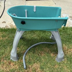 Elevated Pet Bathing Tub 