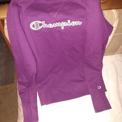 Women's Champion Sweatshirt Size Small
