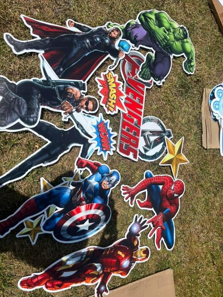 Avengers Yard Card Flair
