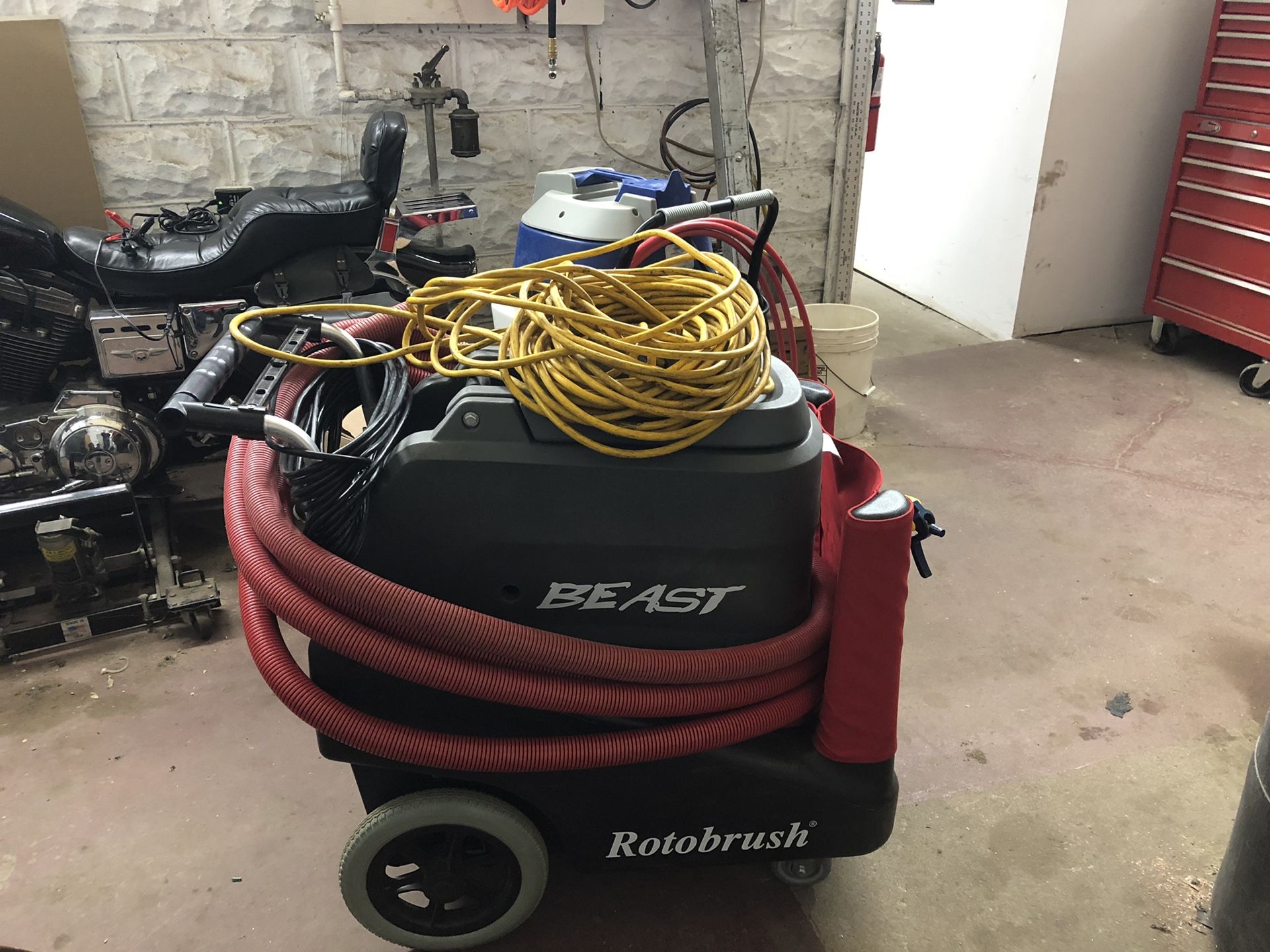 Rorobrush duct cleaning machine