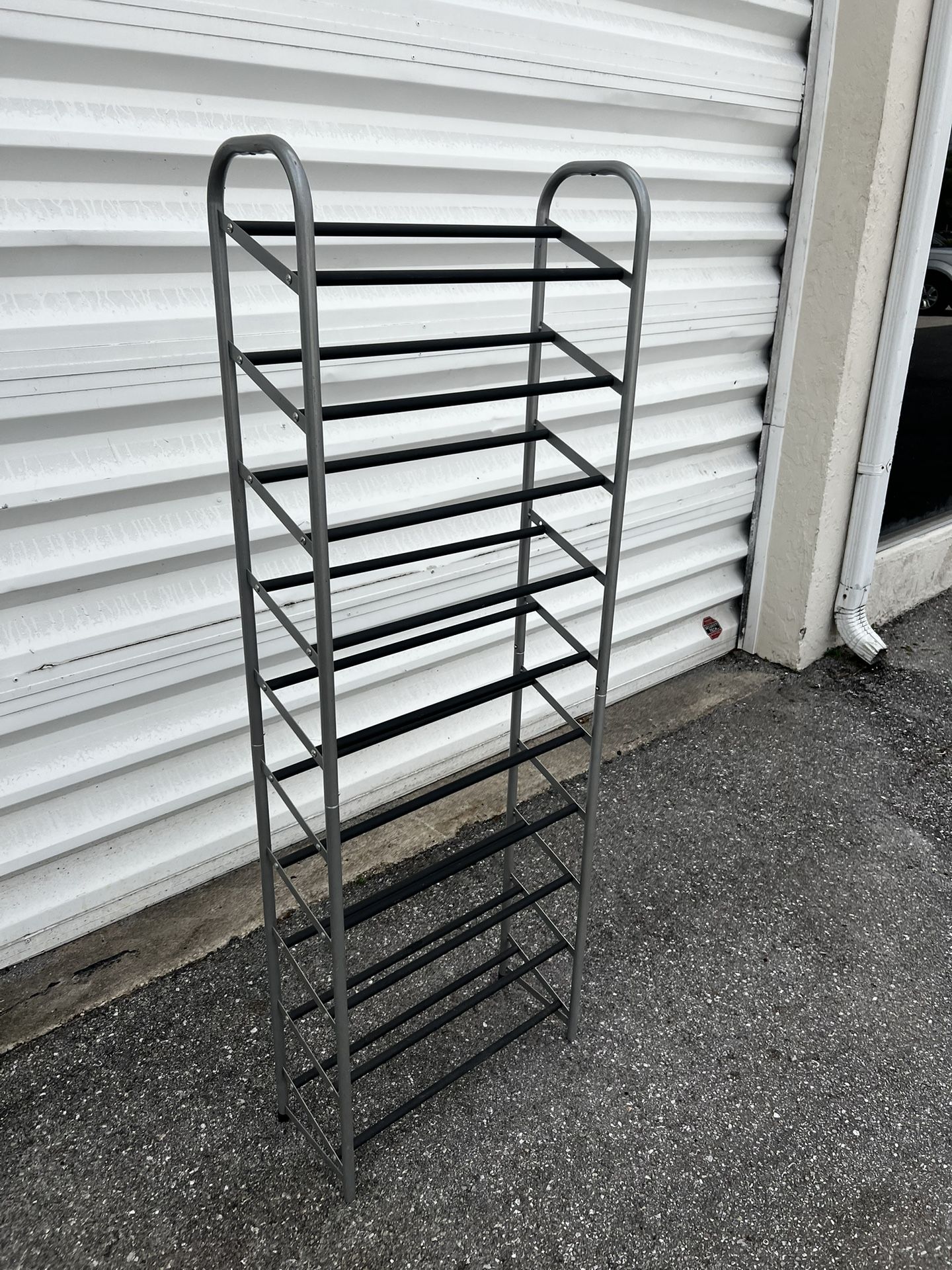 Metal 10 Tier Shoe Rack Closet Organizer Shelf! Great condition! 21x9x62in