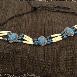 Necklace good condition