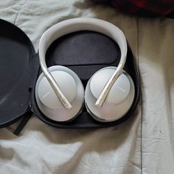 Bose 700 Headphones Used