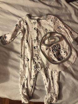 Size 9 months baby onesies