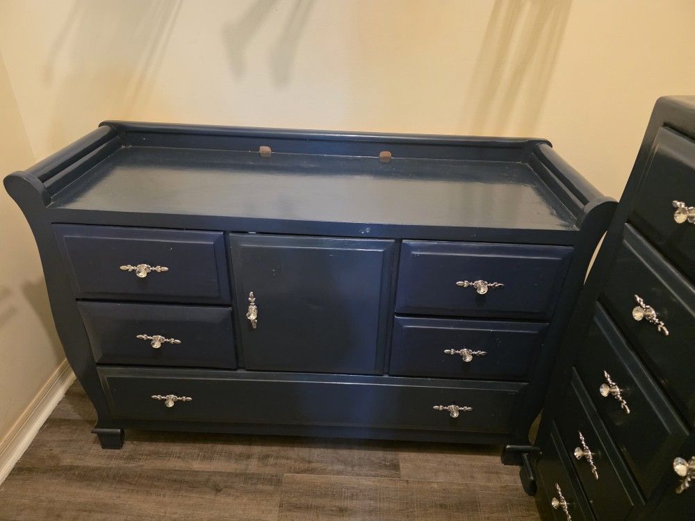 Bedroom Furniture And Pictures