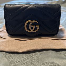 Gucci Marmont Super Mini Shoulder Bag