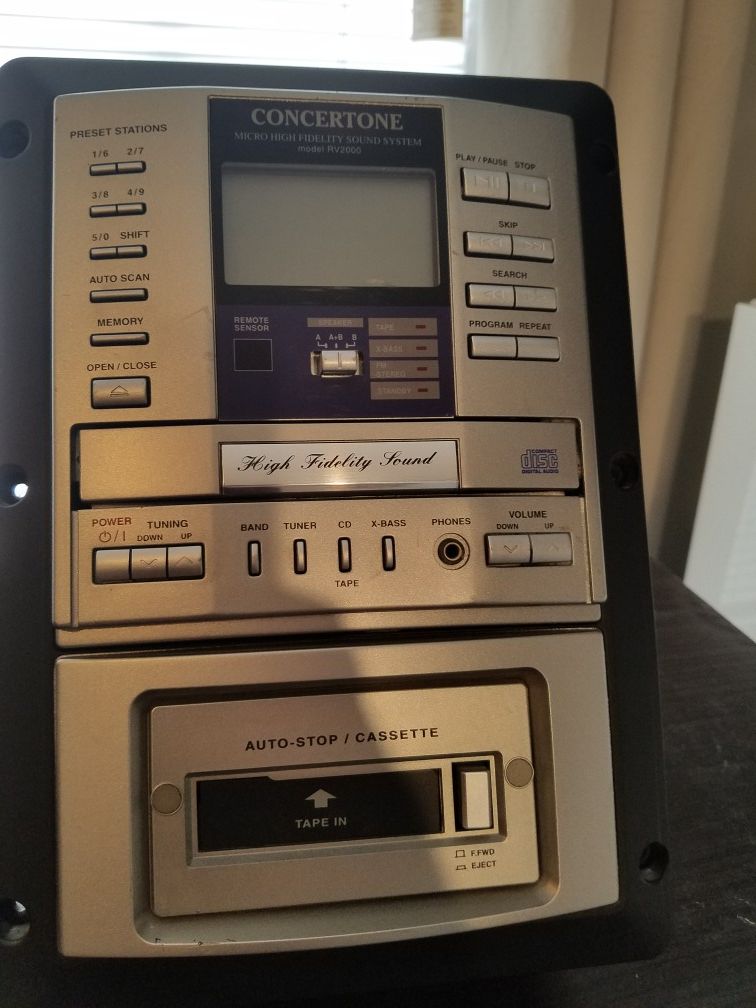 RV stereo sound system