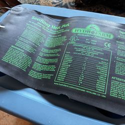 Hydroponic Heat Mat + Sectioned Plant Bin Combo