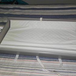 Changing Table And Mattress 