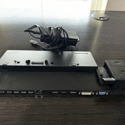 Lenovo Thinkpad Ultra Dock with AC Adapter - Type: 40A2