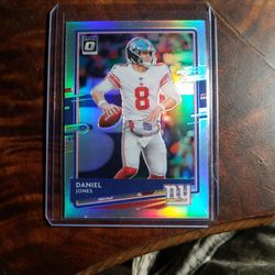 2020 Optic Football Daniel Jones Silver Hollow