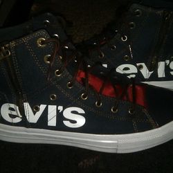 Levi,Dark Denim,Size 10