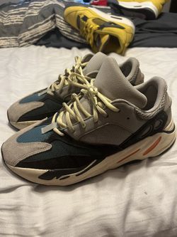 Yeezy Wave runner