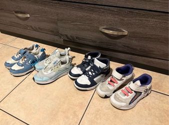 Girl’s shoes