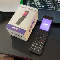 Alcatel Go Flip 3 Flip Phone