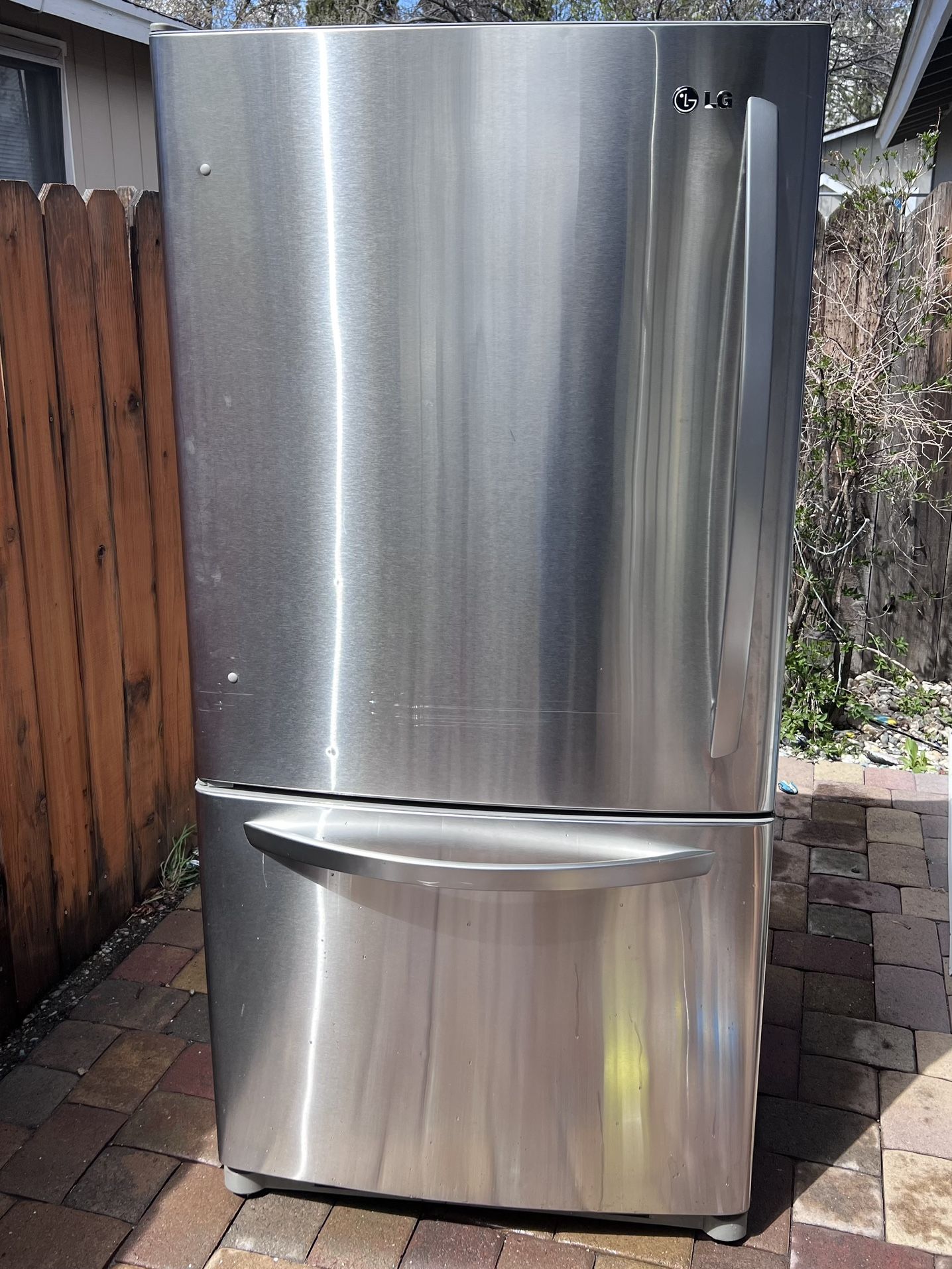 LG Refrigerator