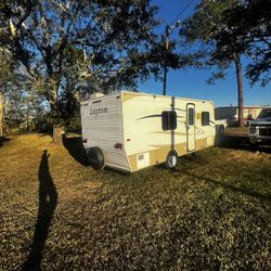 Camper
