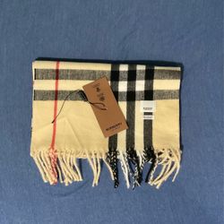 Burberry Classic Check Cashmere Scarf