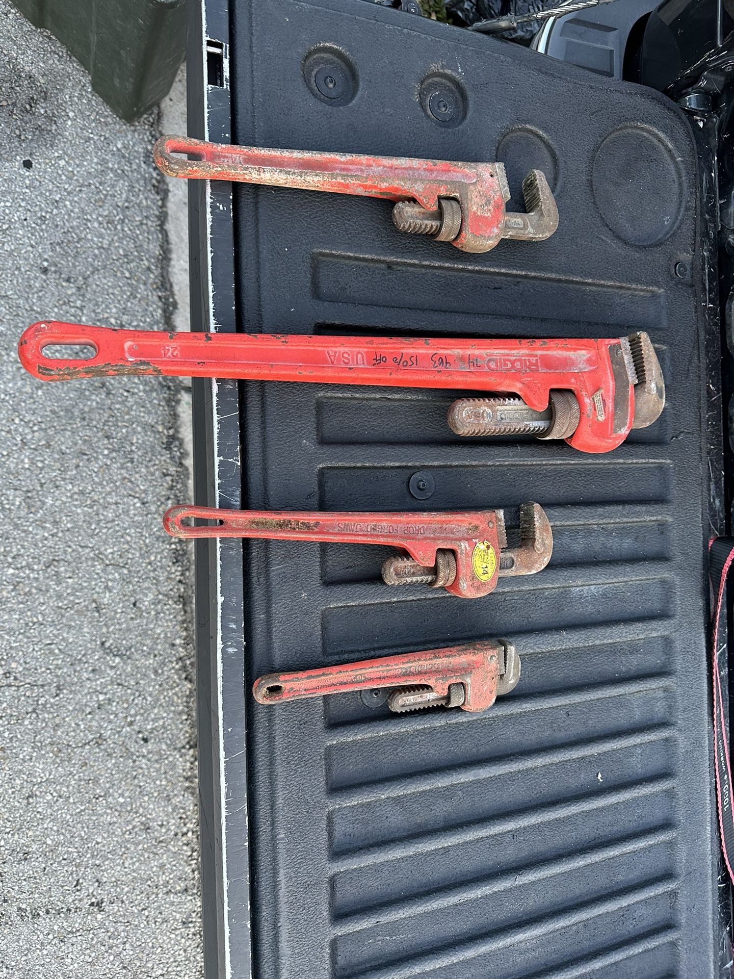 Pipe Wrench Set
