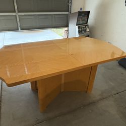 Wooden Table With 5 Chairs 