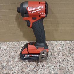 Milwaukee M18 FUEL Impact Driver ( Located in Hawthorne )(NO DELIVERY)