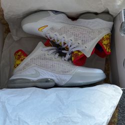Lebron XIX low fruity pebble collab with box