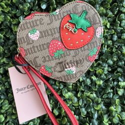 Strawberry Juicy Wristlet 