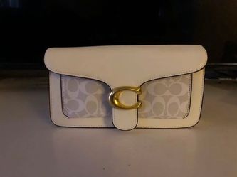 Coach Tabby Clutch Bag Chalk Signature