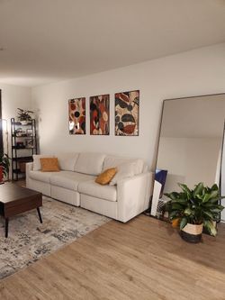 Beautiful washable cream white couch