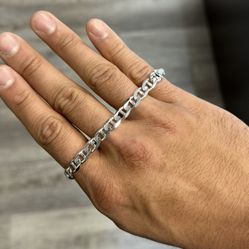 Gucci mariner link White gold 15.5g 8.5in 14k 7mm