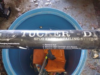 Tucker- DI   -  Spot Free Detailing System 