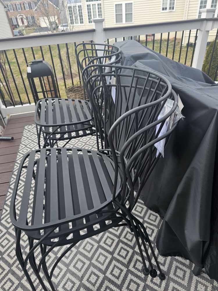 World Market Patio Dining Chairs (6) NEW