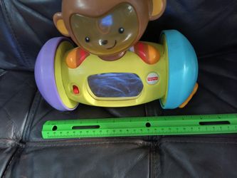 Fisher-Price My Little Snugamonkey 1-2-3 Crawl-Along Monkey
