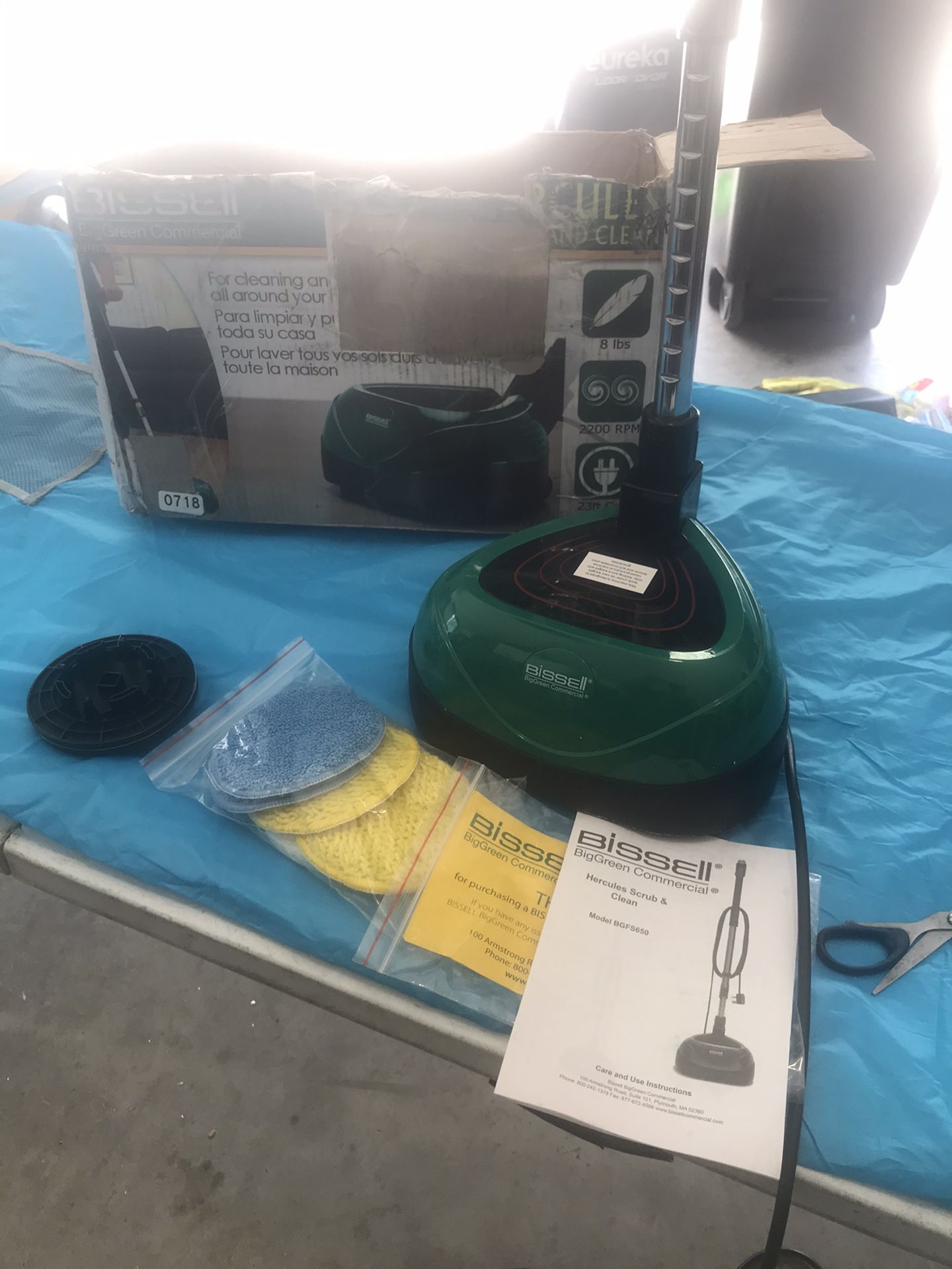 Bissell big green commercial floor scrubber