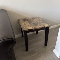 Matching Coffee And End Tables 
