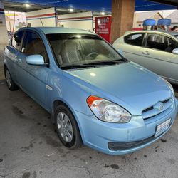 2010 Hyundai Accent