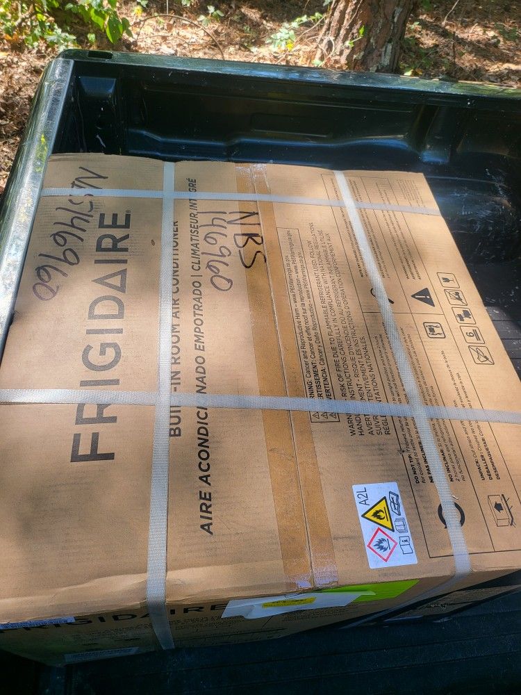 FRIGIDAIRE A/C