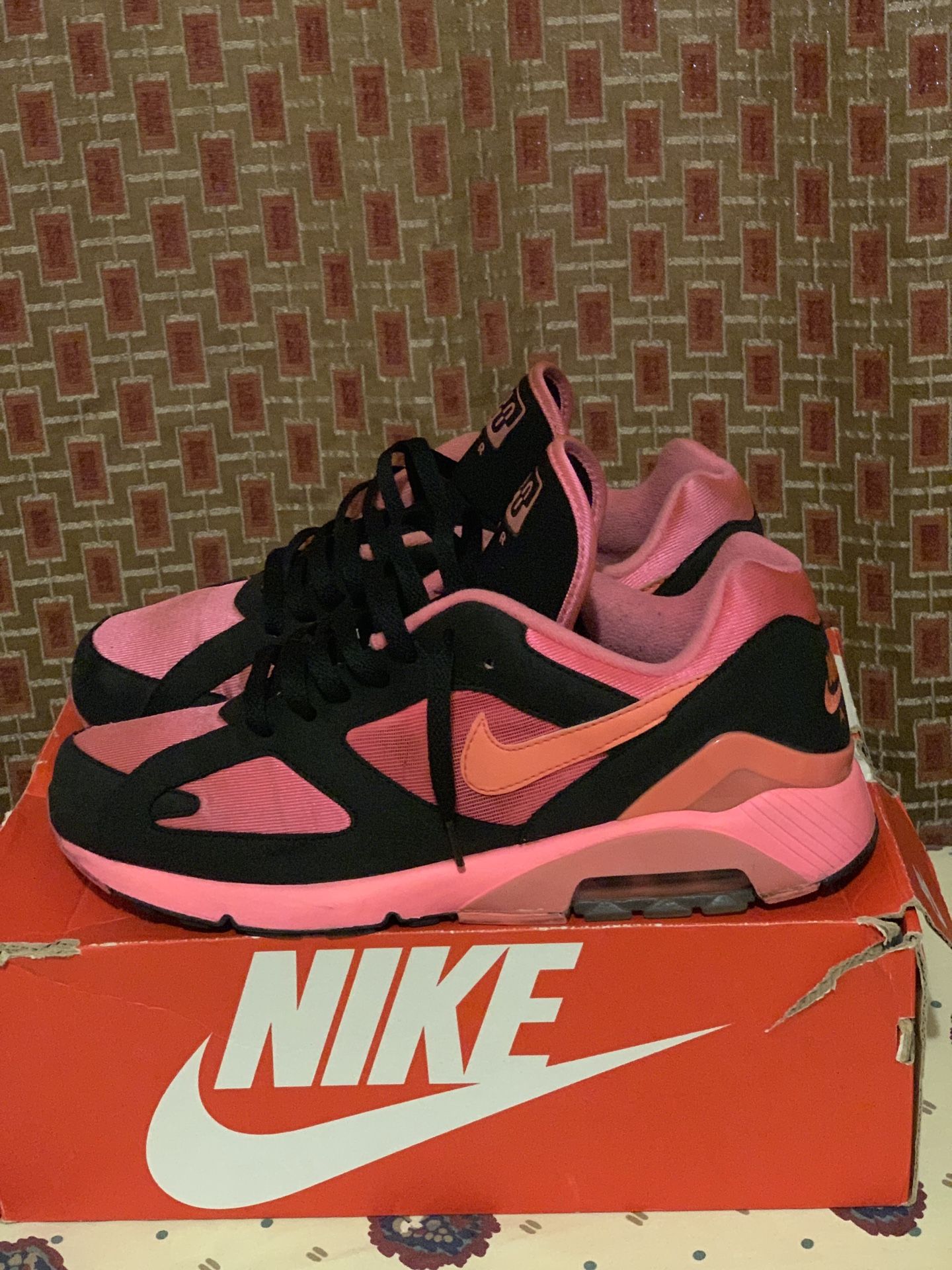 Nike air max 180 “Comme des Garcons” (cdg)