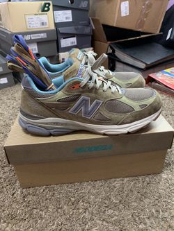 Bodega x New Balance 990v3