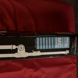 Ultimate Pro Series R Mic Stand