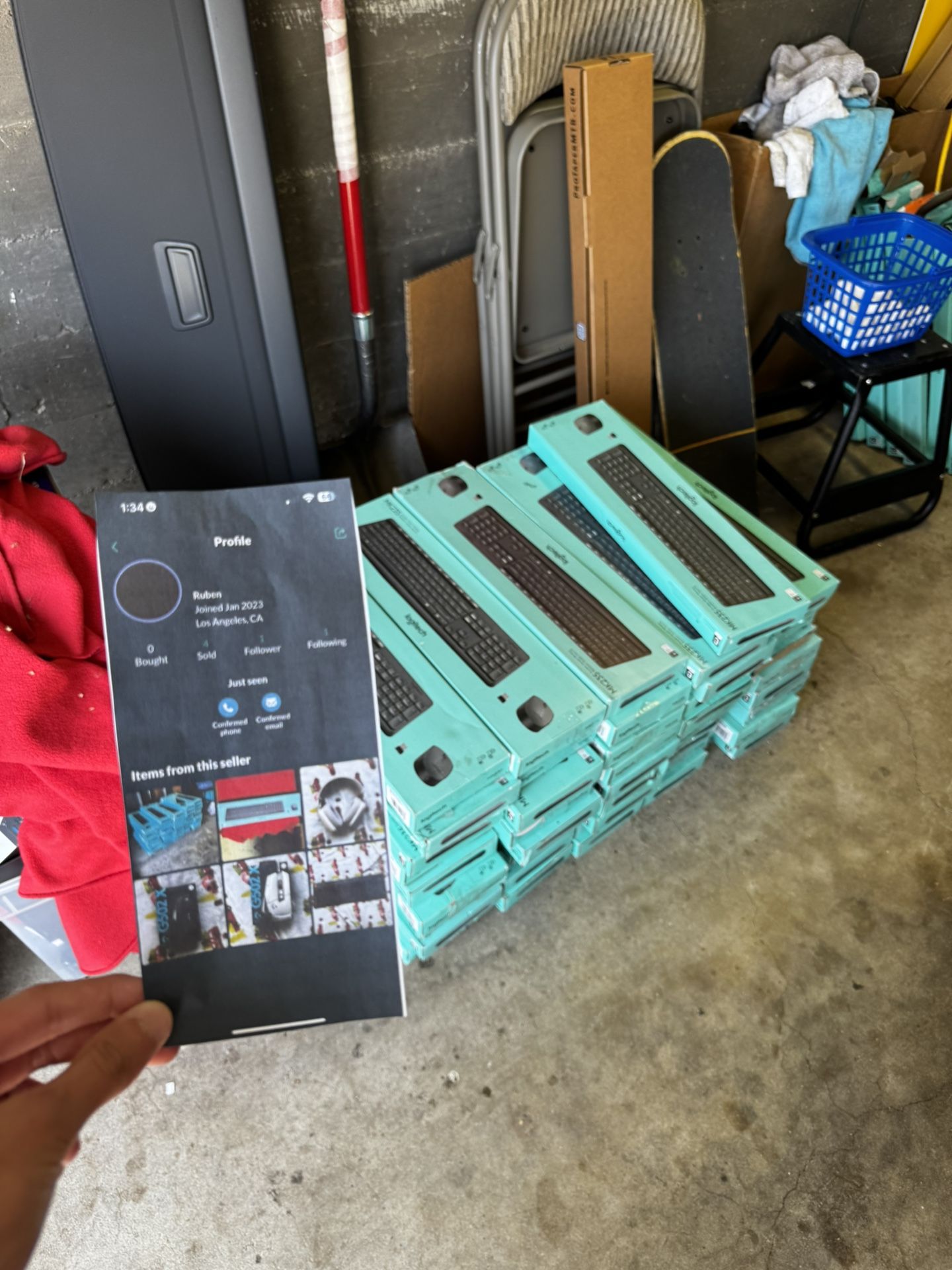 46 Logitech wireless mouse and keyboards NEED GONE READ DESCRIPTION OBO