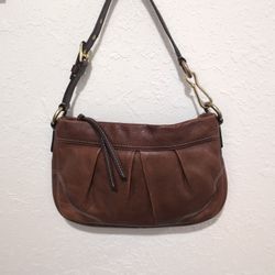 VINTAGE COACH HAMPTON  