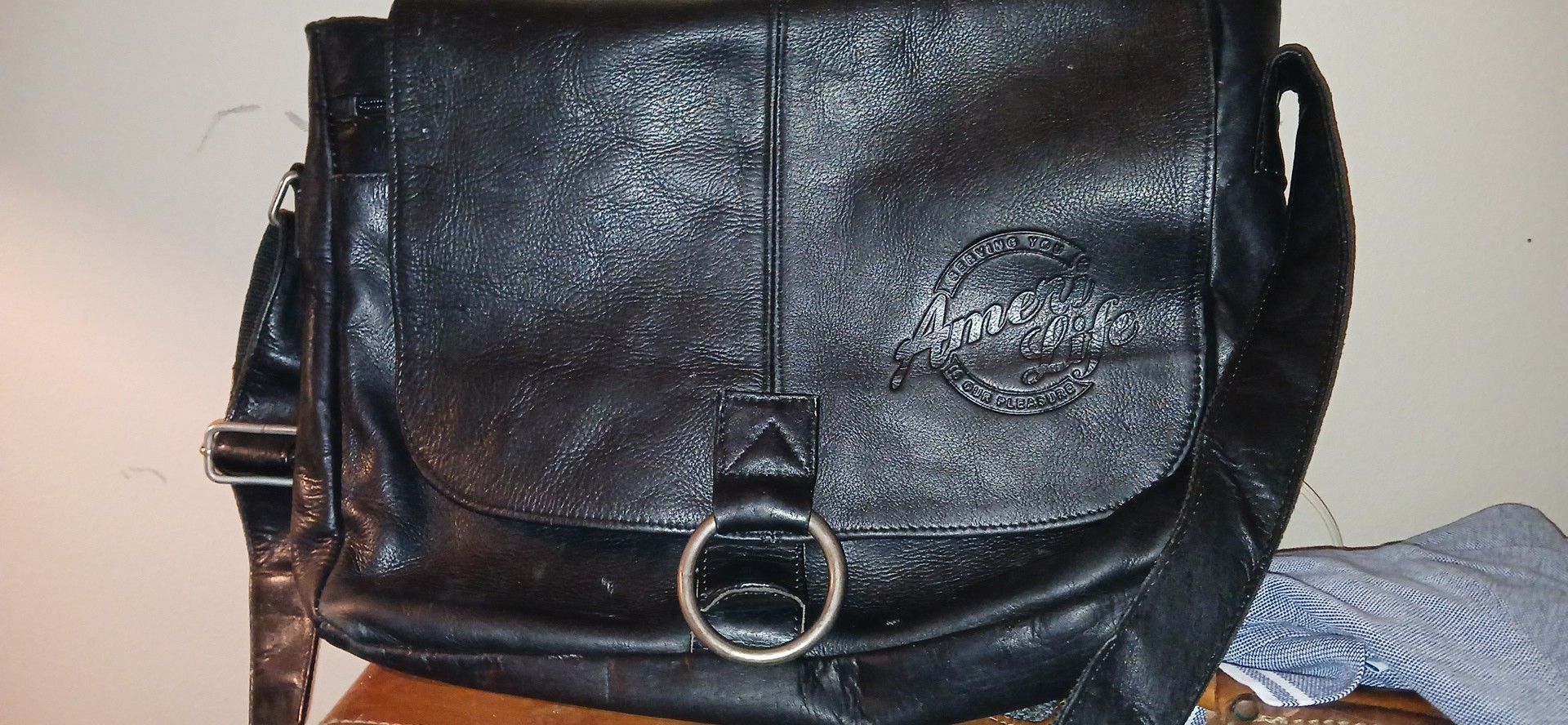 Men's Leather Crossbody Bag