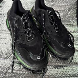 High Quality Shoes Size 12