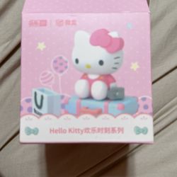 Hello Kitty Happy Moment Series